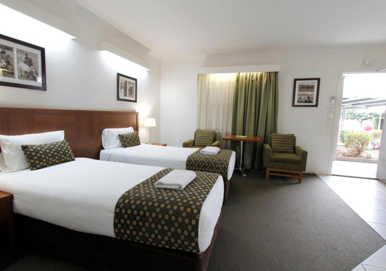 Chinchilla Downtown Motor Inn المظهر الخارجي الصورة
