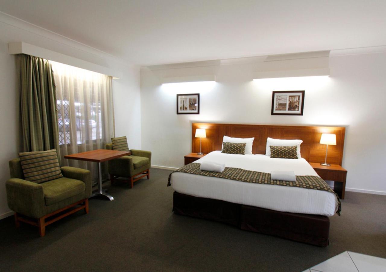 Chinchilla Downtown Motor Inn المظهر الخارجي الصورة